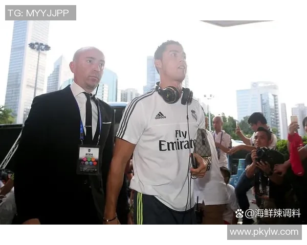 足球巨星转会风云：谁是离开母队后成就传奇的新篇章